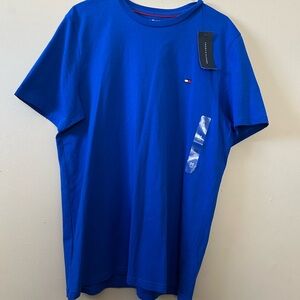 Tommy Hilfiger men’s size medium blue T-shirt